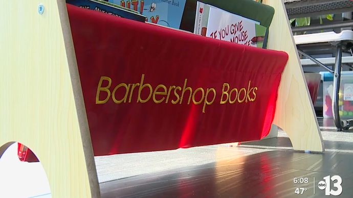 Barbershop Books Program Begins in Las Vegas