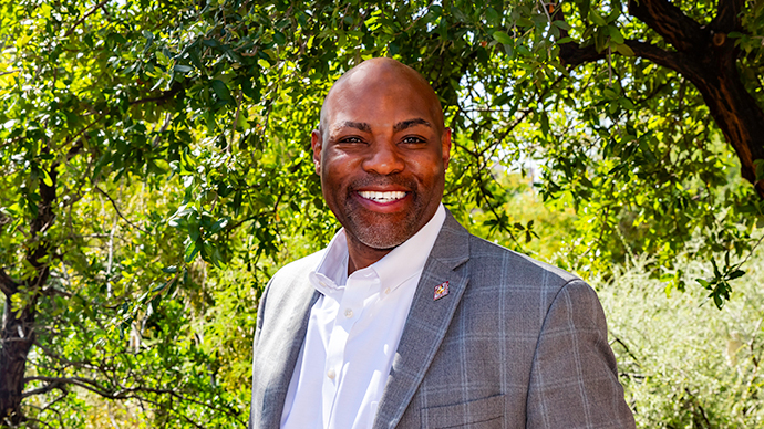 Kelvin Watson Named Librarian of the Year